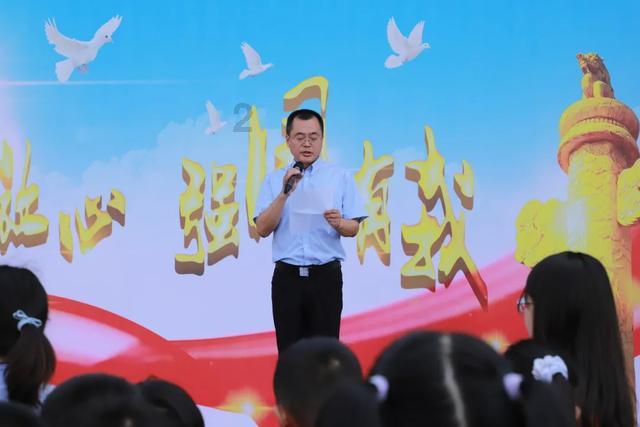 墨西哥首都恢复斗牛活动 遭反对者强烈抗议